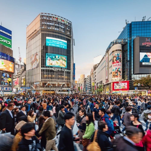 crowded japan tokyo